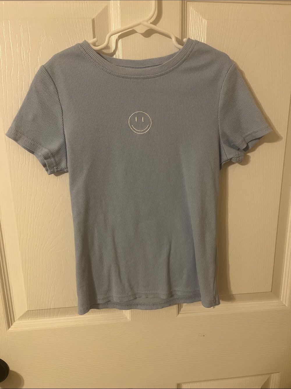 art class Light Blue Smiley Ribbed Short Sleeve Tee